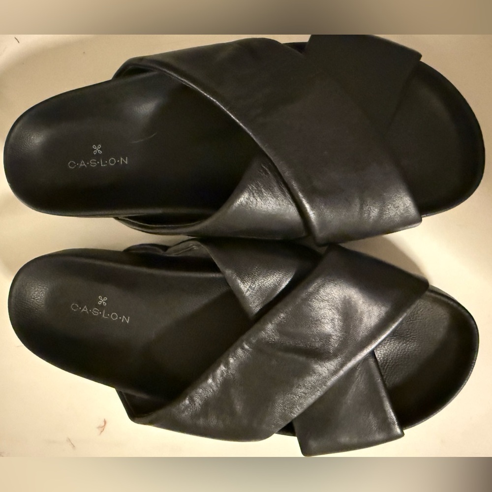 Caslon Women's Elegant Black Slide Sandals